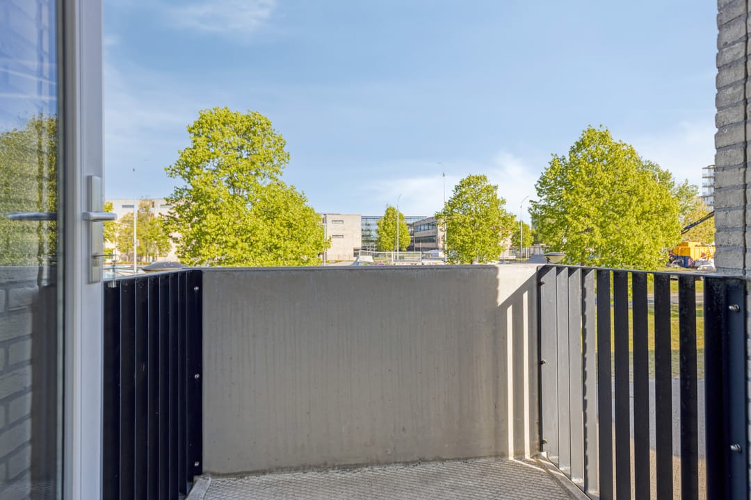 Photo 38 of Hebridenstraat 18