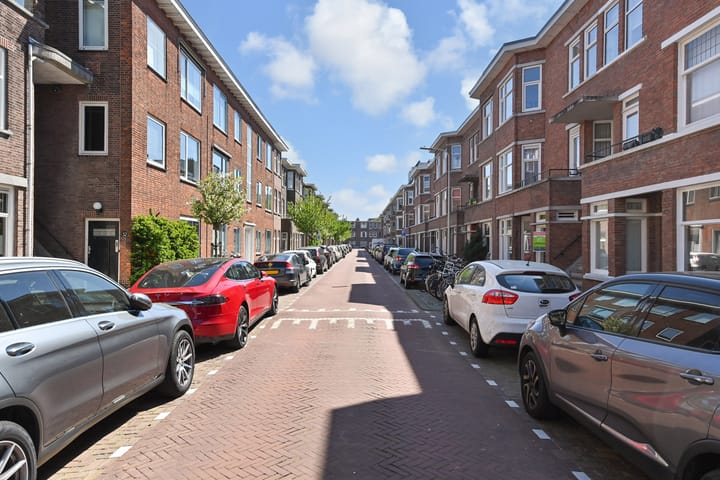 Foto 5 van De Moucheronstraat 16