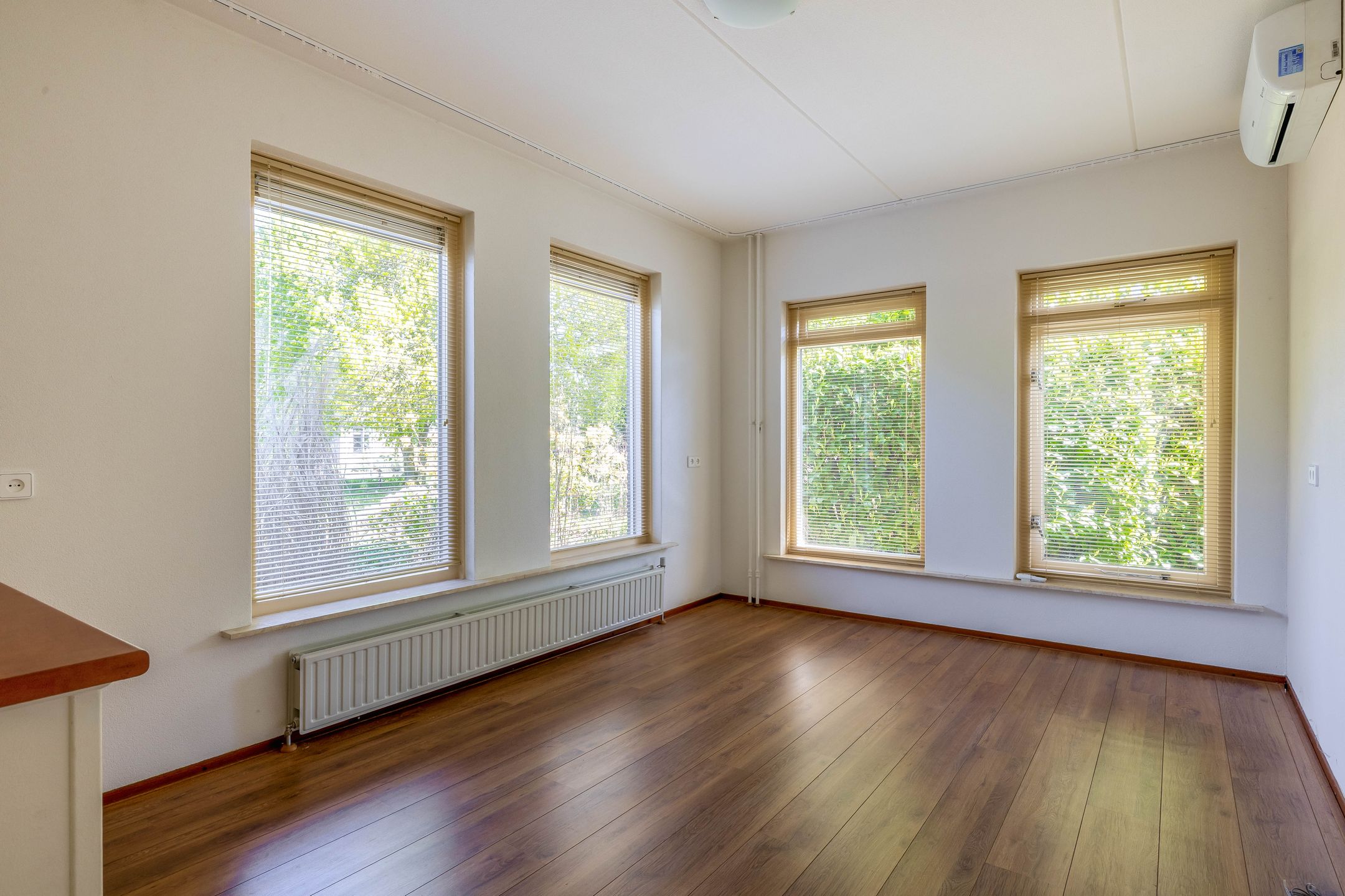 Photo 9 of 2e Bovenpad 11-B