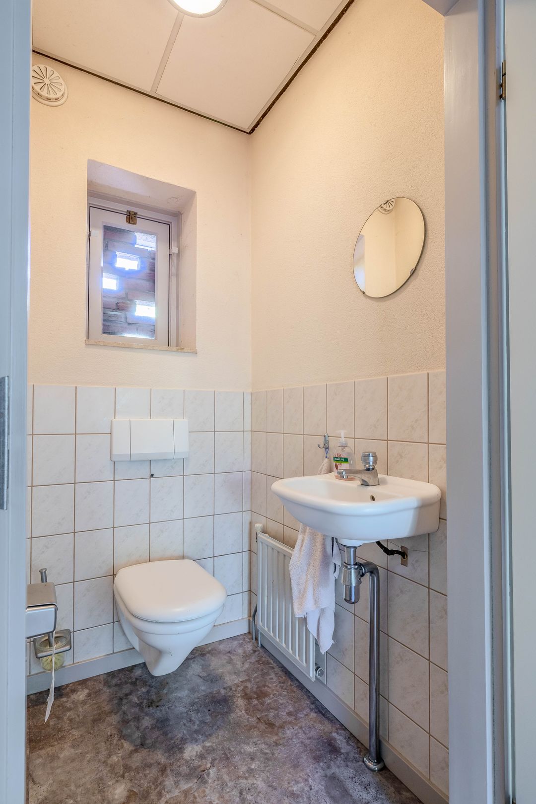 Photo 8 of 2e Bovenpad 11-B