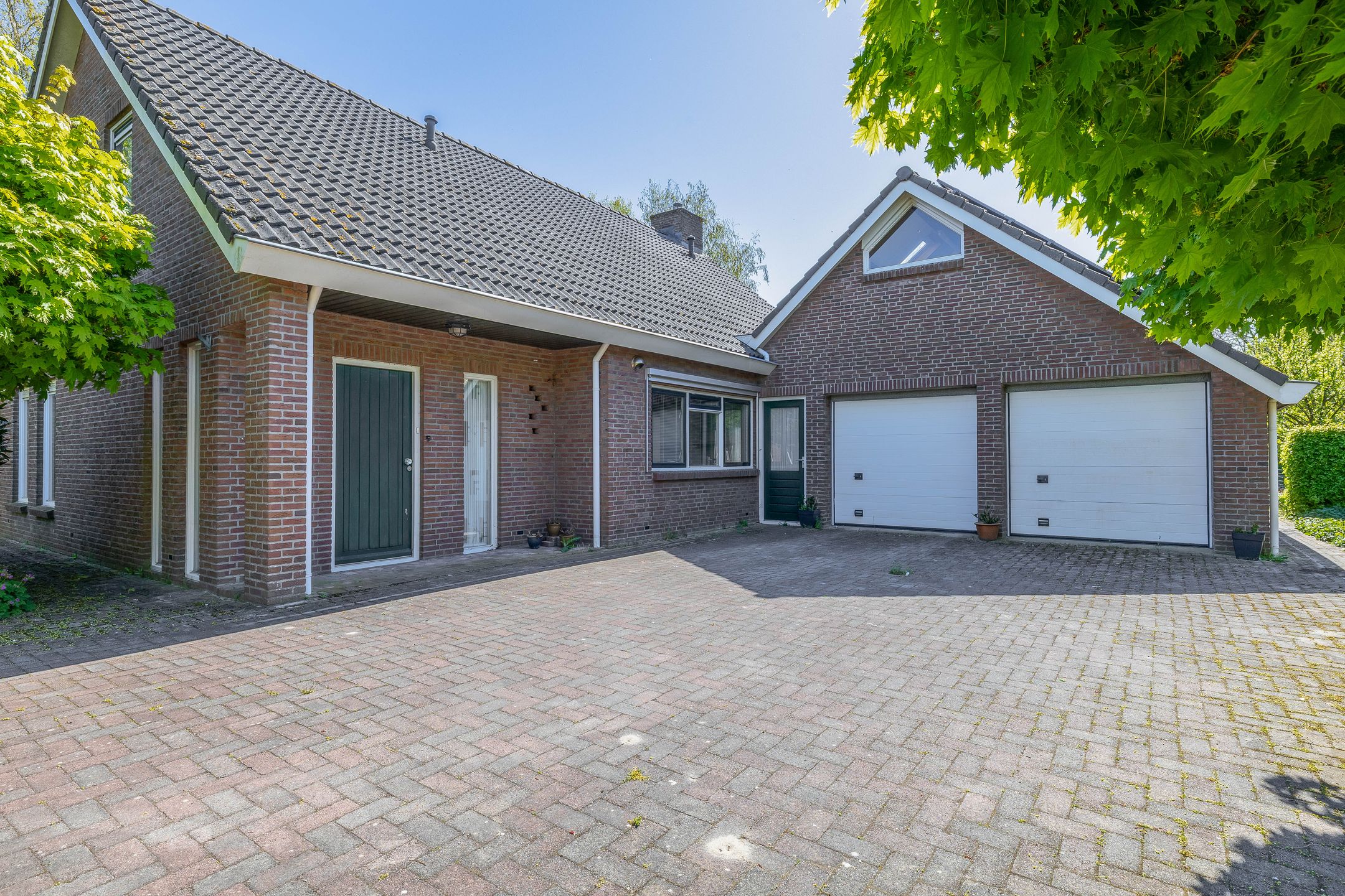 Photo 3 of 2e Bovenpad 11-B