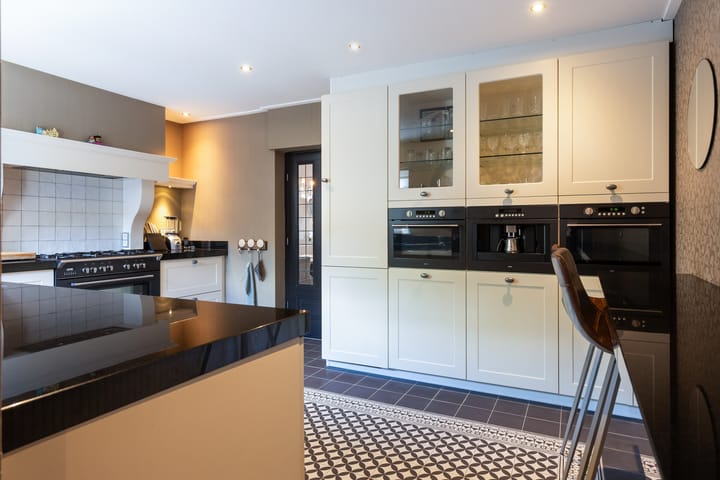 Vrijstaande woning te koop: Schubertlaan 13, Apeldoorn