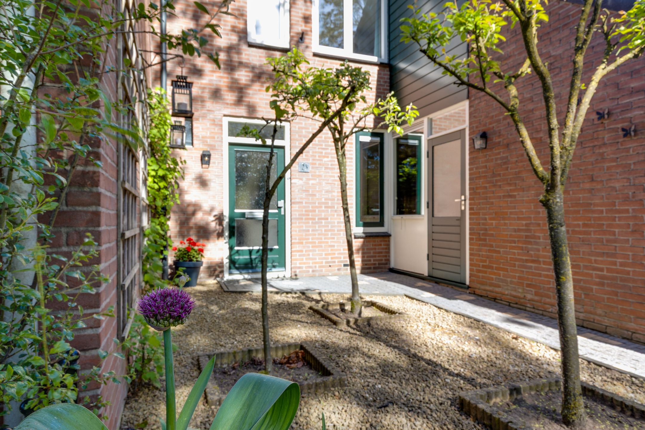 Photo 6 of Planetenstraat 23
