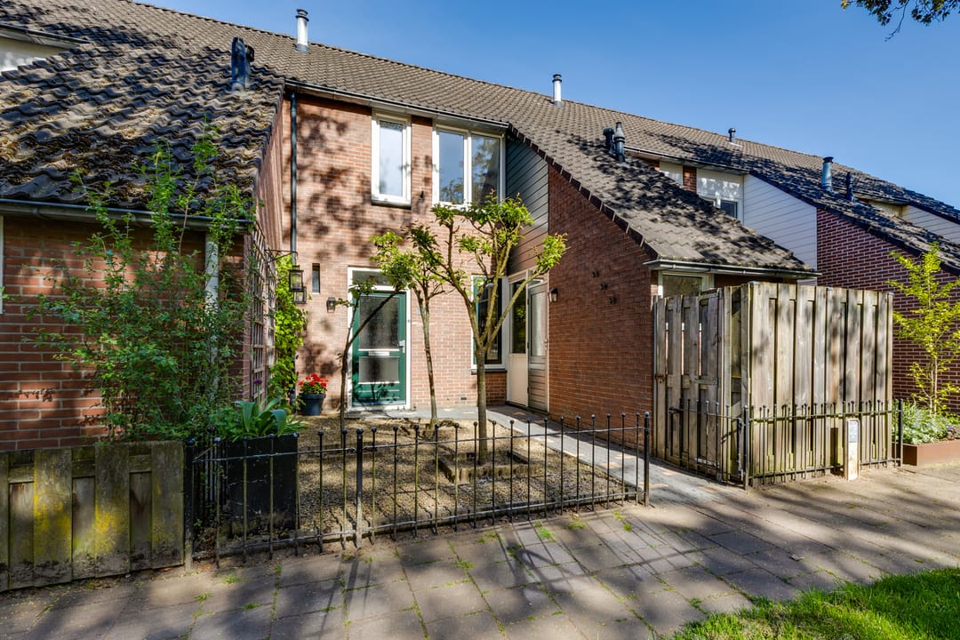 Photo 1 of Planetenstraat 23
