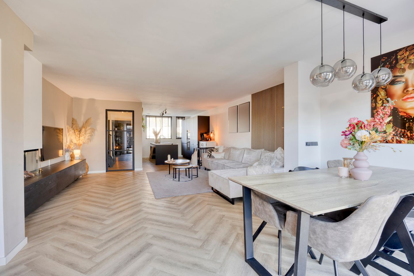 Photo 14 of Edelhertlaan 5