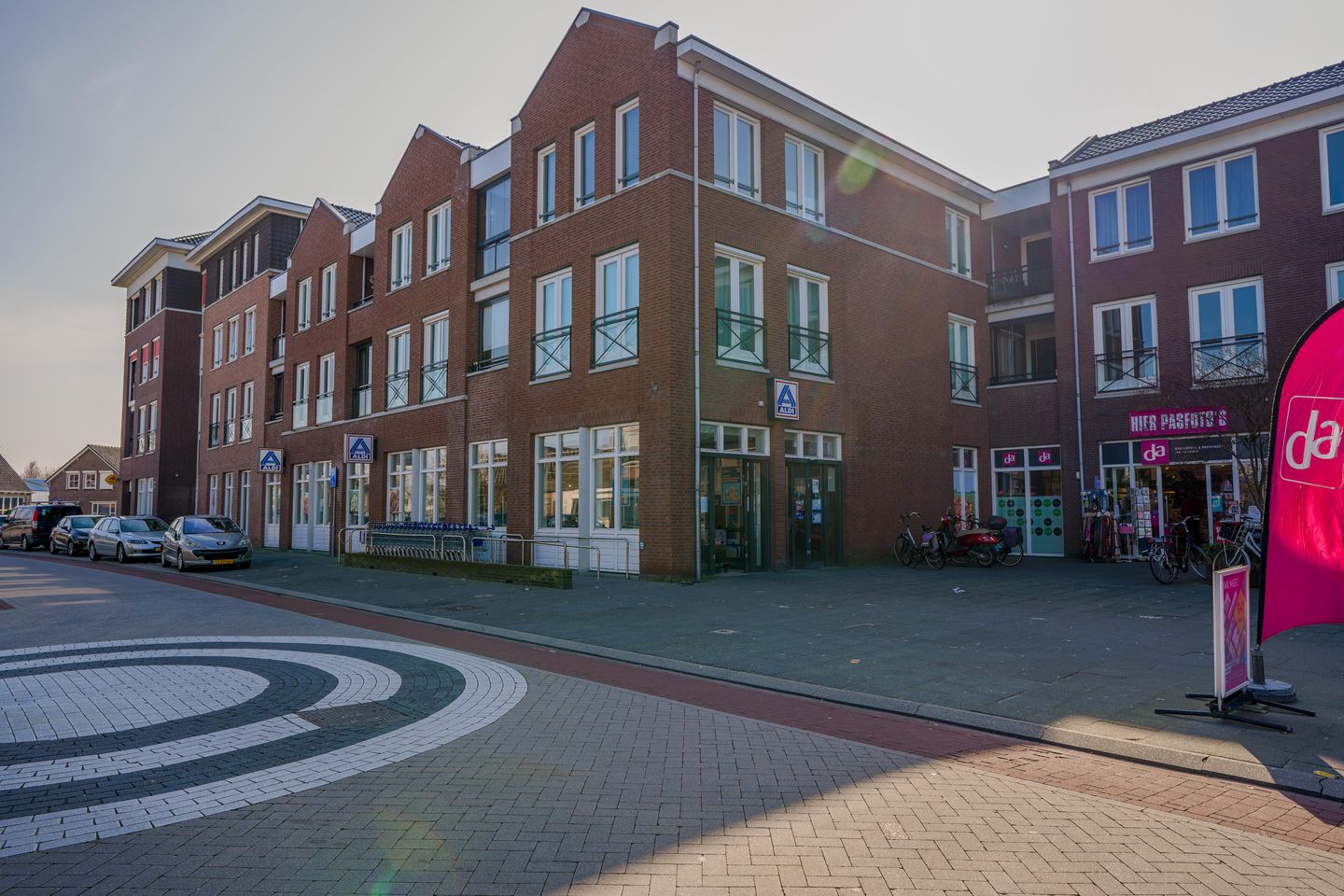 View photo 2 of Raadhuis 5