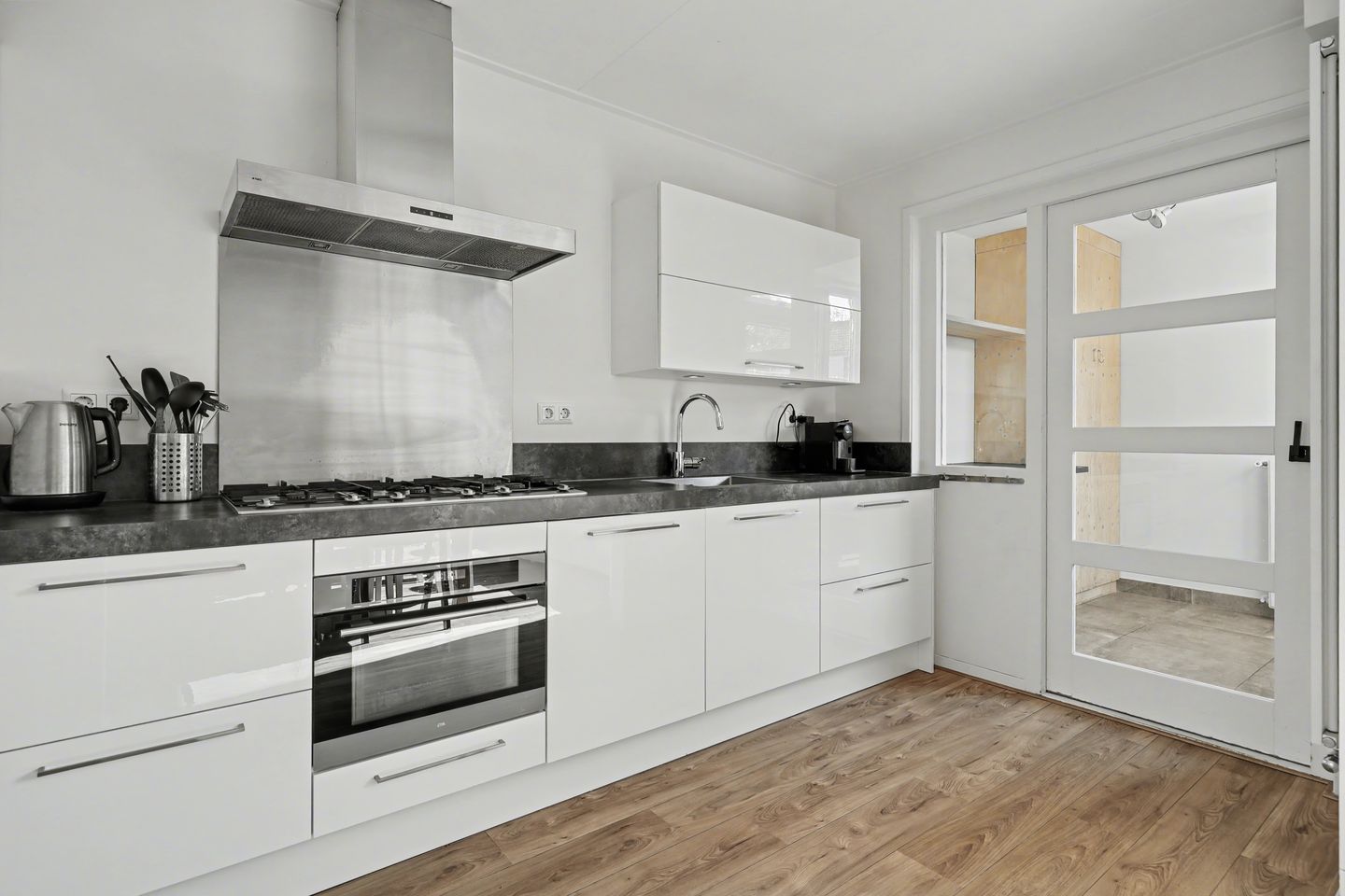 Spacious corner home with three bedrooms and deep backyard — 14