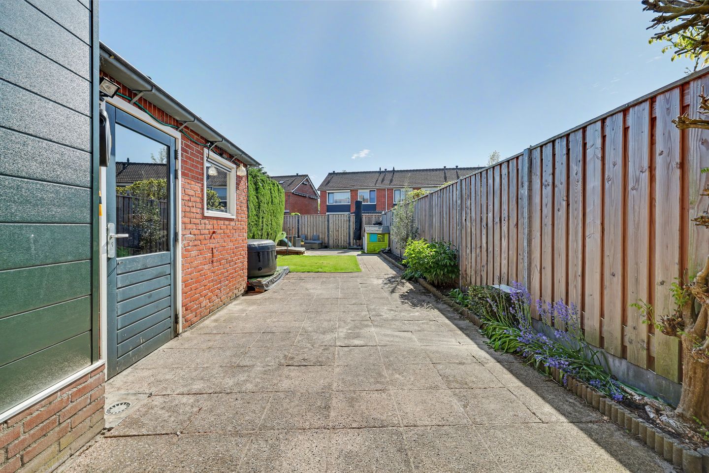 Spacious corner home with three bedrooms and deep backyard — 29