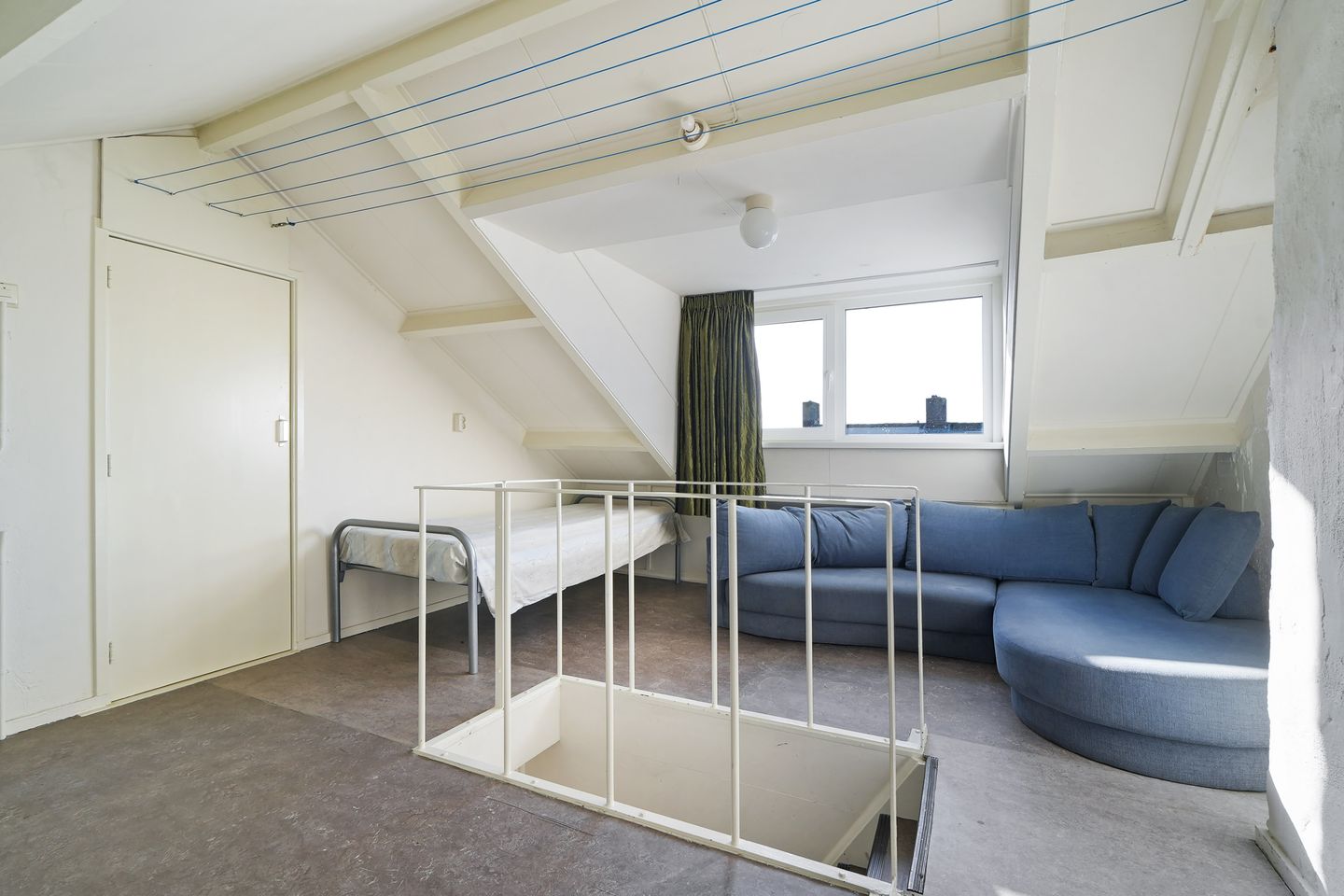 Photo 19 of Ruys de Beerenbrouckstraat 121