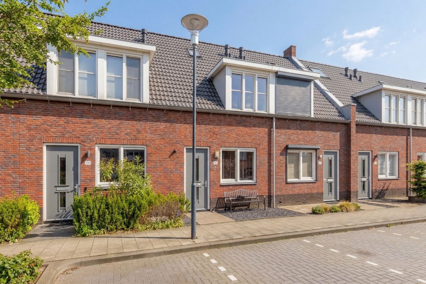 Photo 4 of Fiep Westendorplaan 193
