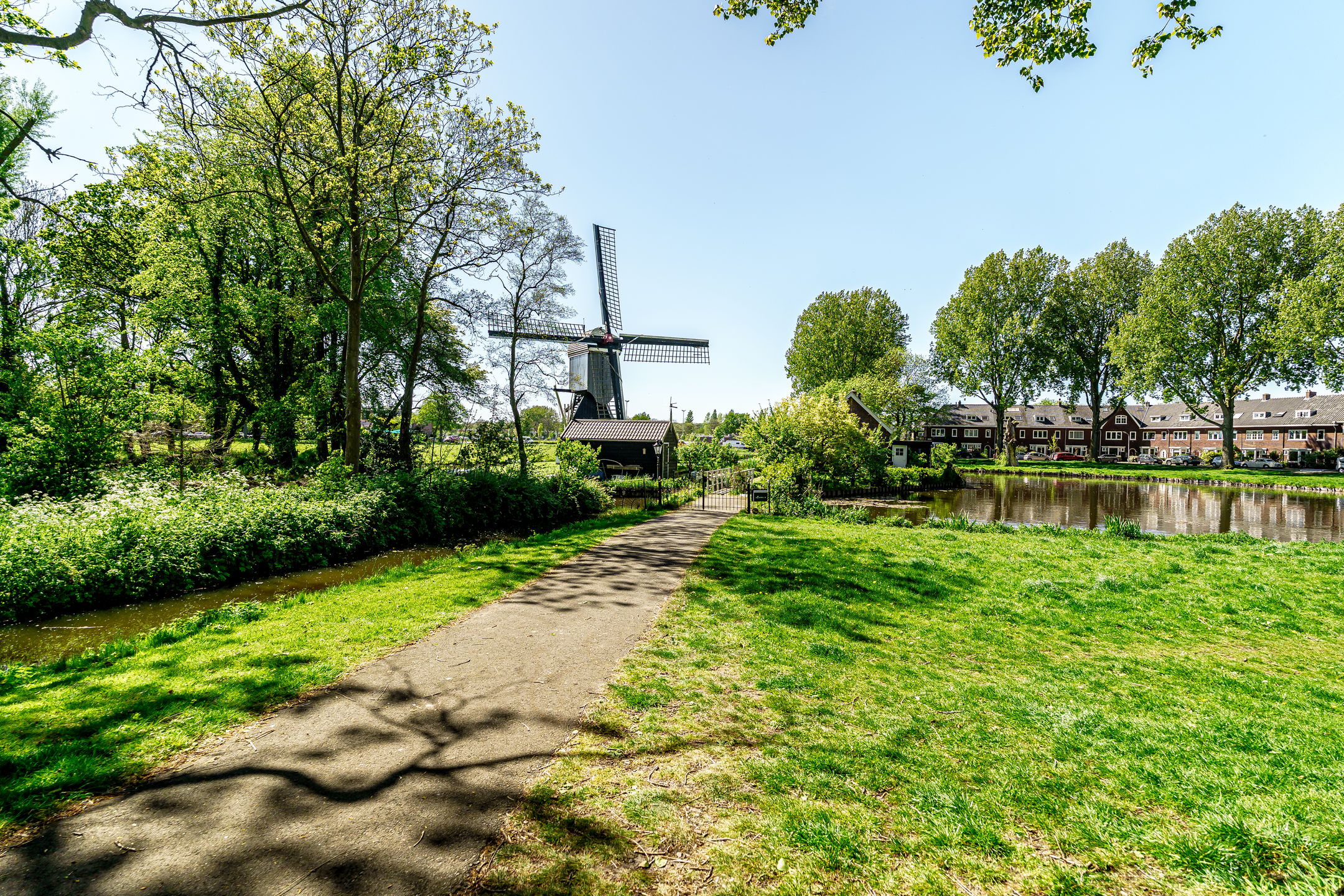 Foto 42 van Pijnboomstraat 133