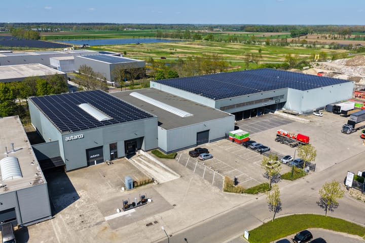 Everbest 2-b, Beek en Donk