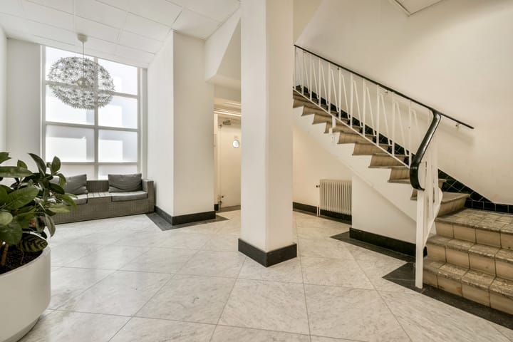 Studio te koop: Seinpostweg 2B8, Zandvoort