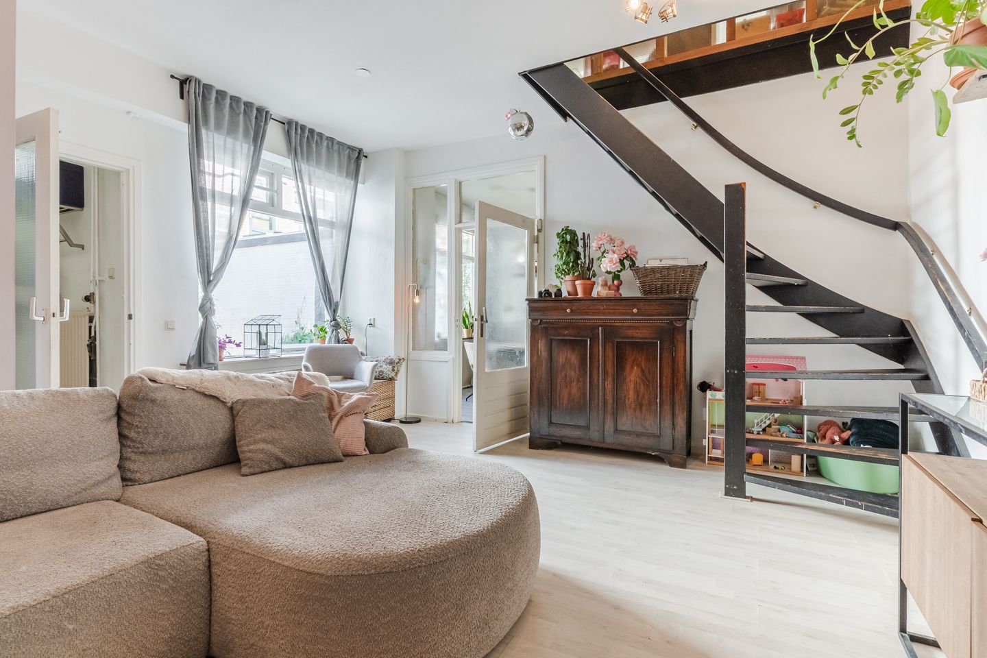 Photo 49 of Hoefkestraat 56