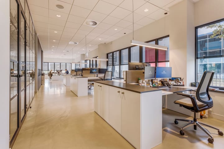 Merwedeweg 1, Zwijndrecht