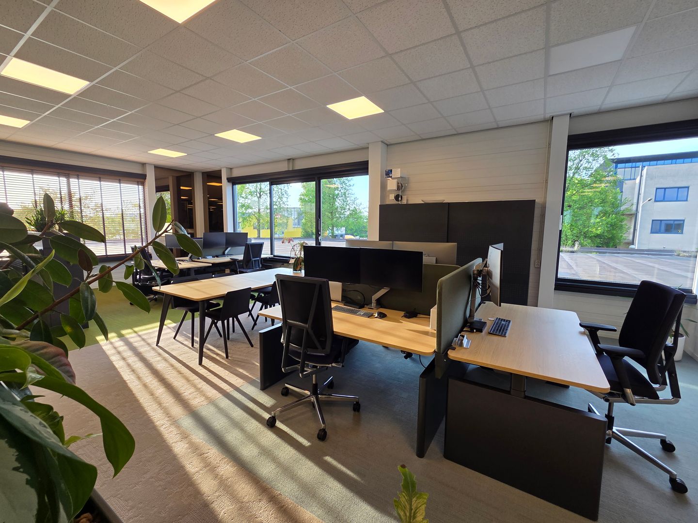 Bekijk foto 1 van Broeker Werf 14