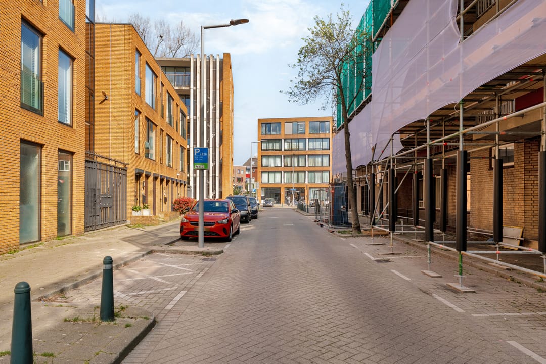 Photo 41 of Generaal van der Heijdenstraat 17