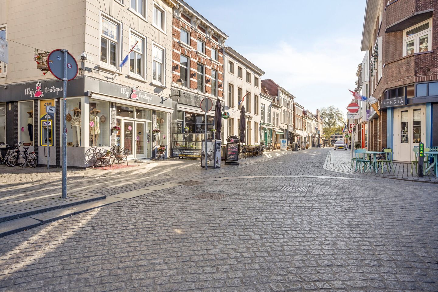 Bekijk foto 2 van Zuivelstraat 1