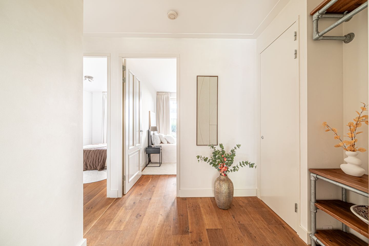 Photo 10 of Bilderdijkkade 56-B