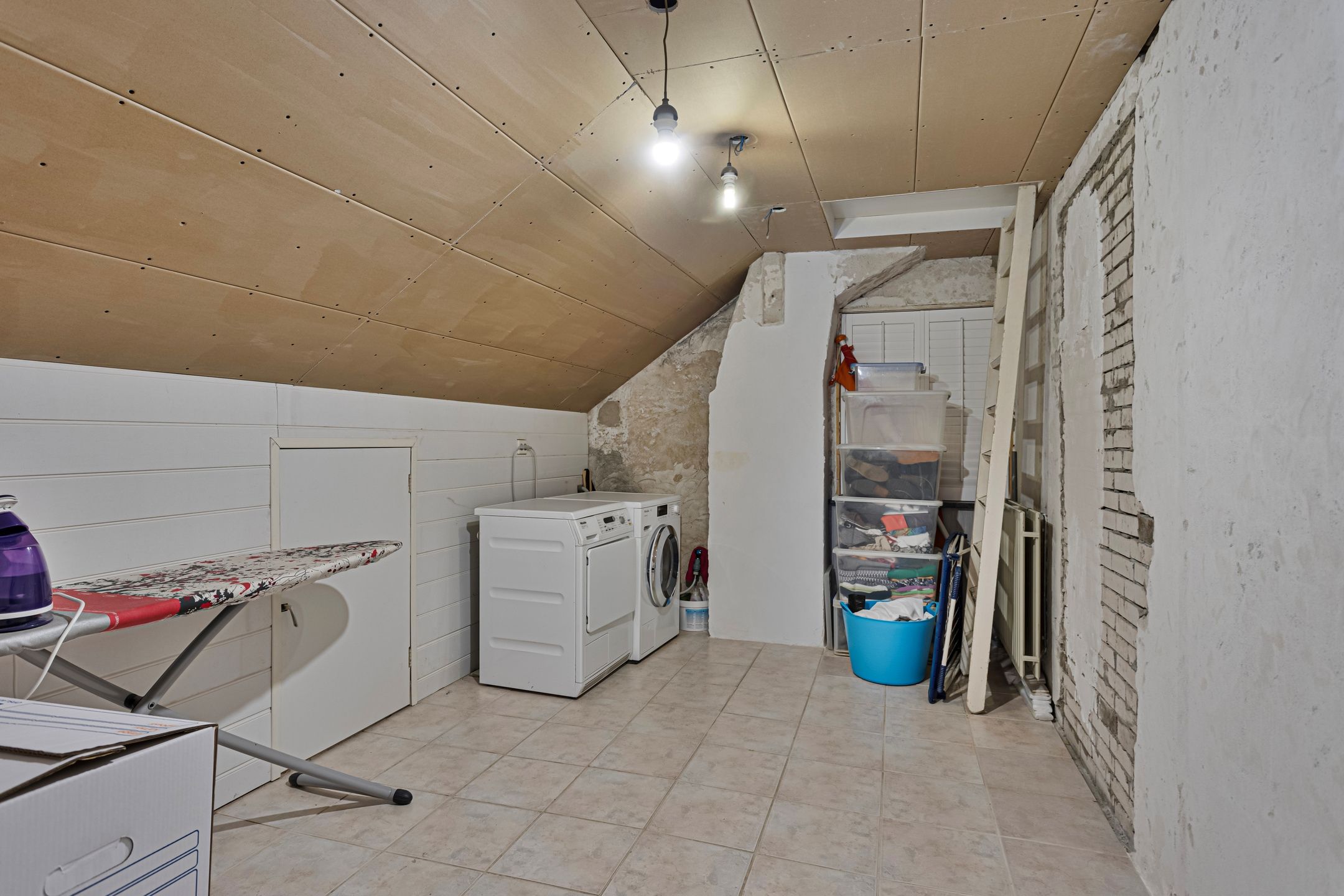 Photo 45 of Overstraat 40