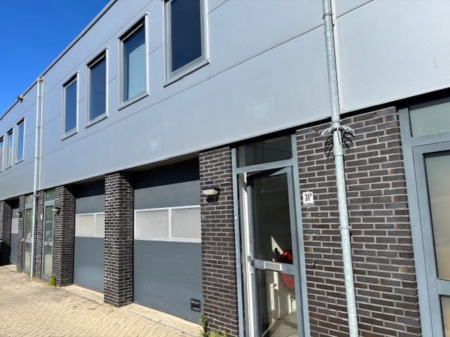 View photo 1 of Katernstraat 31-B