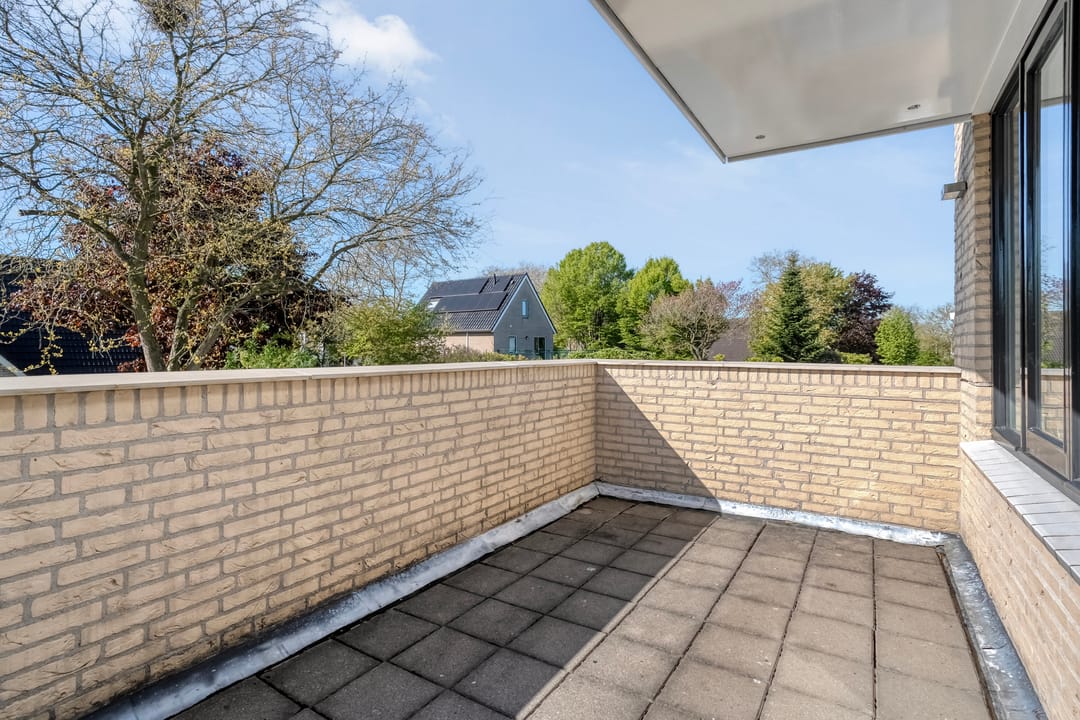 Photo 47 of Van Heerdtmarke 1