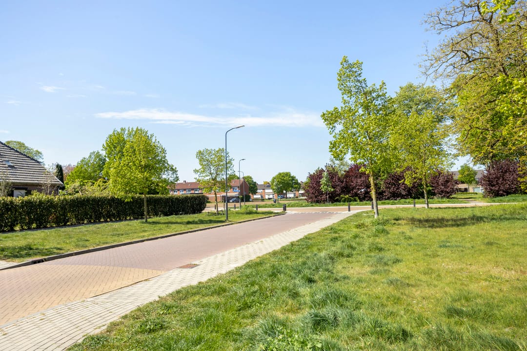 Photo 38 of Tarwestraat 15