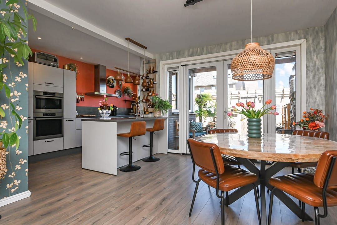 Photo 2 of Delflandstraat 51