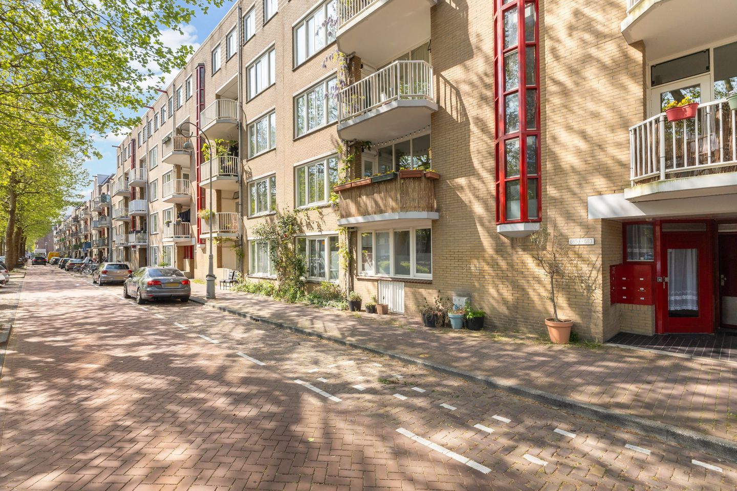 Photo 4 of Insulindeweg 667