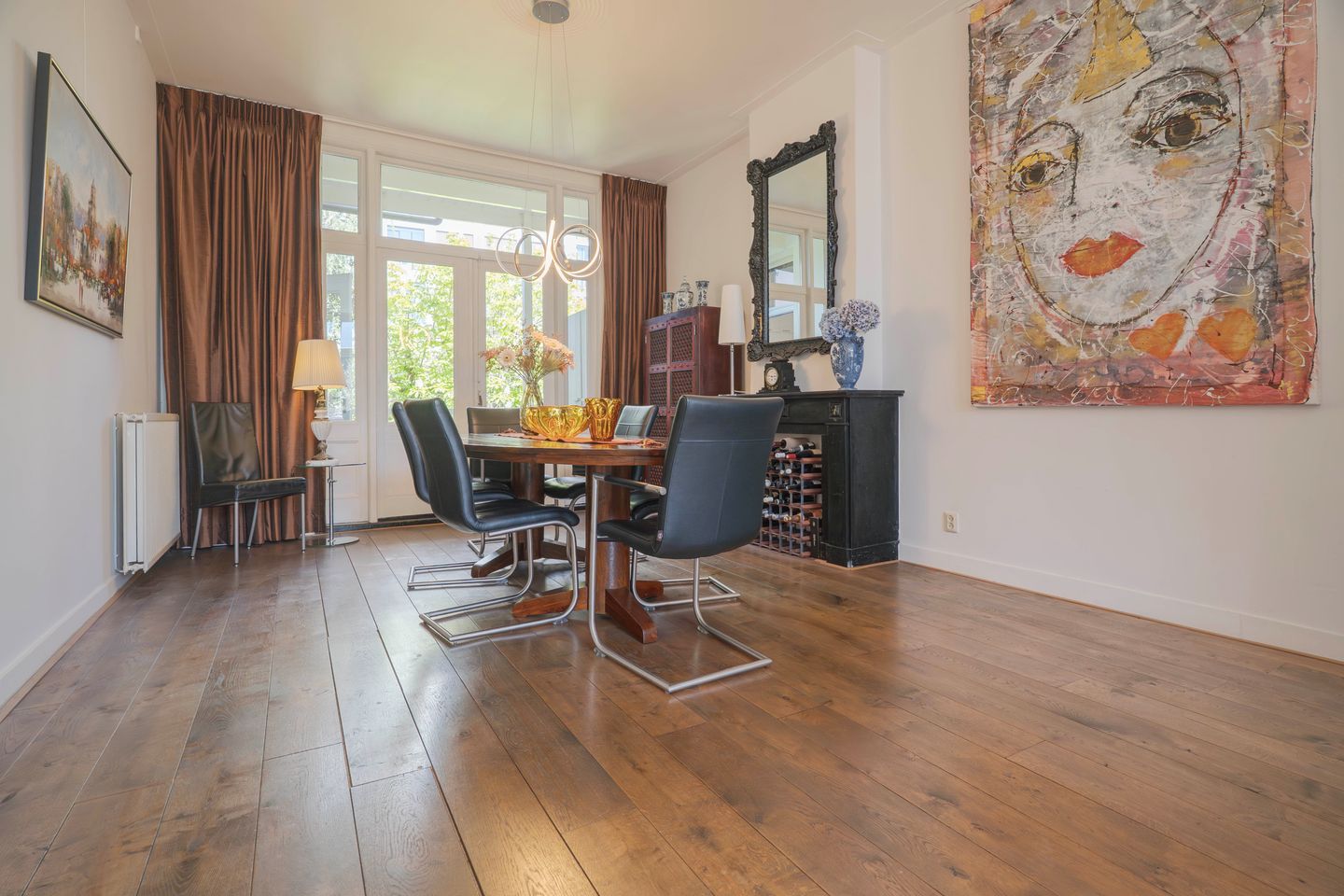 Spacious Apartment with Rooftop Terrace and Dual Kitchen Setup — 20