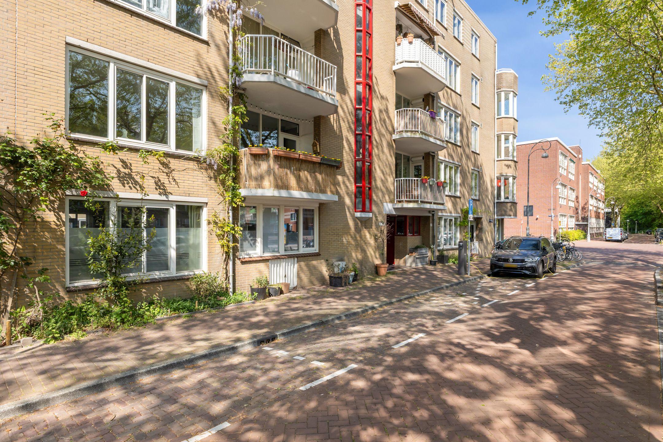 Photo 24 of Insulindeweg 667