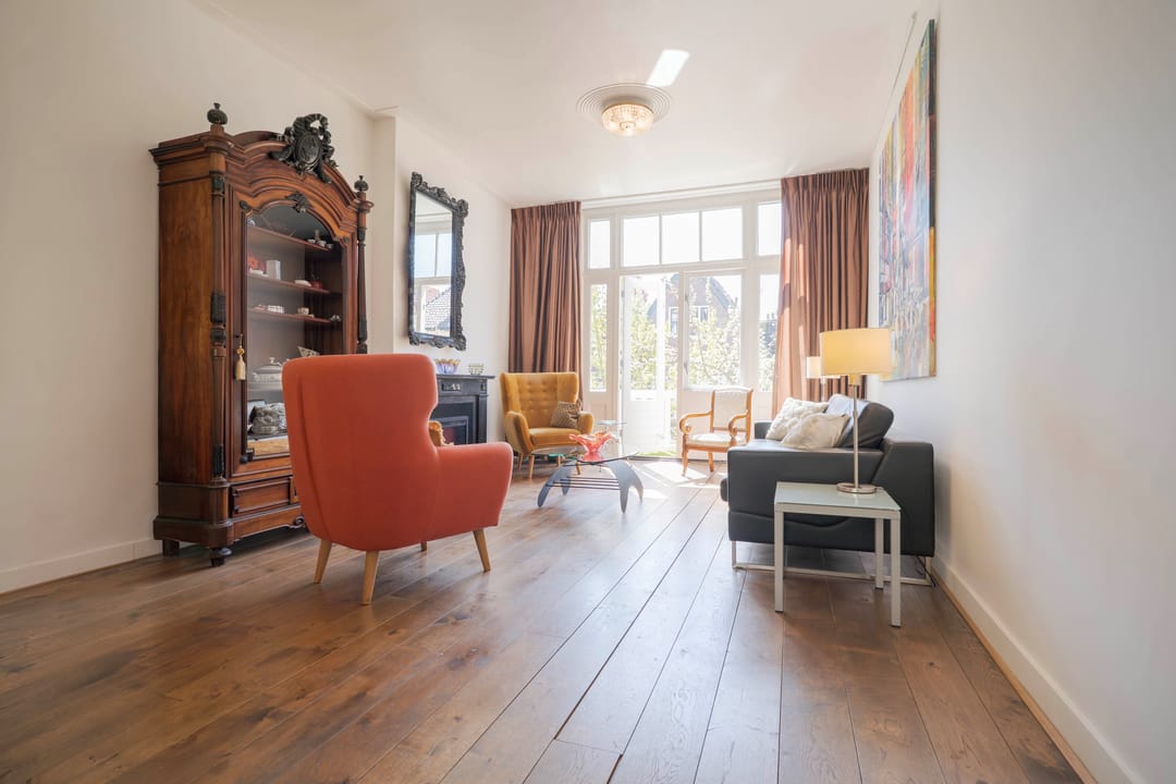 Spacious Apartment with Rooftop Terrace and Dual Kitchen Setup — 13