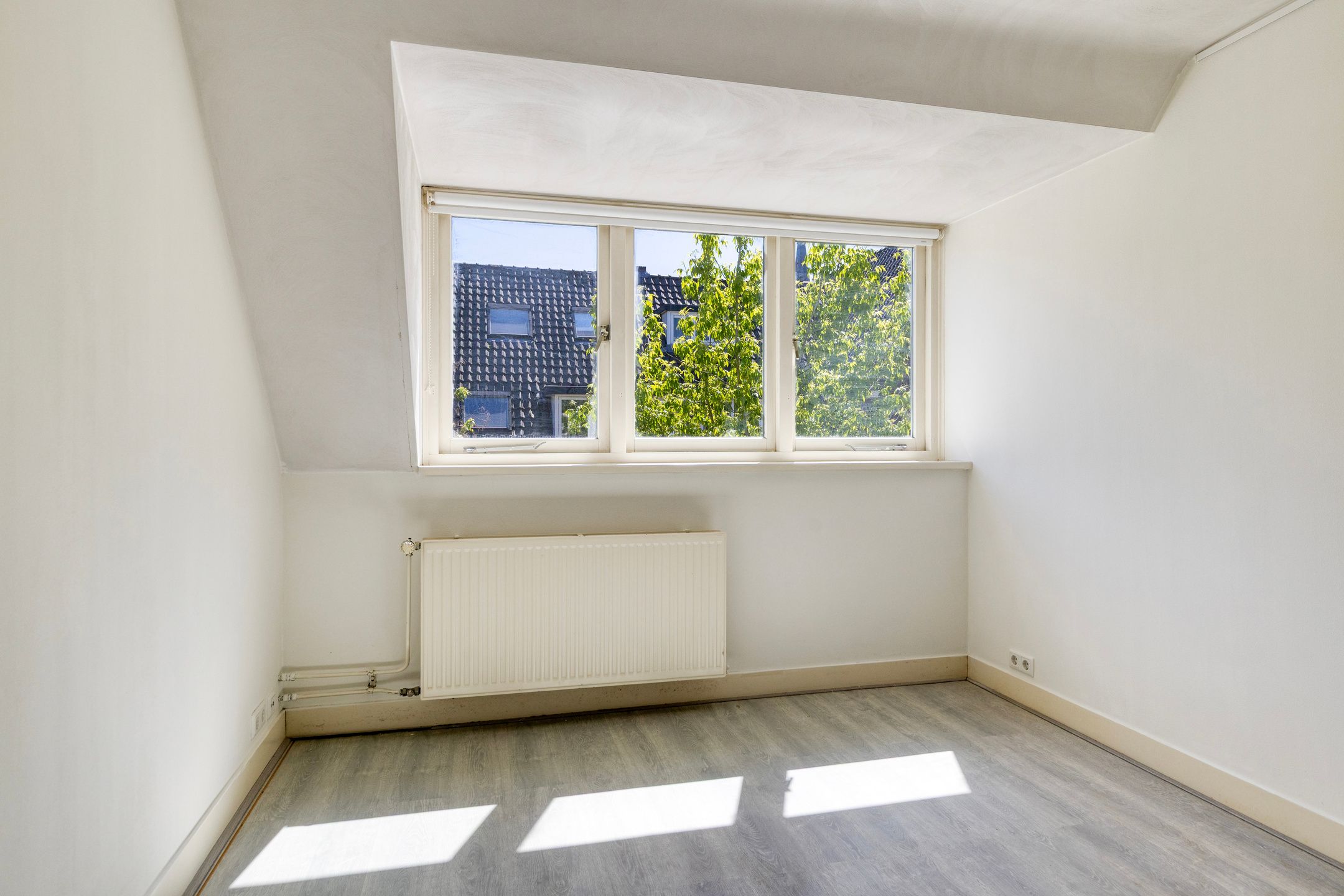 Photo 15 of Mgr. Van de Weteringstraat 15