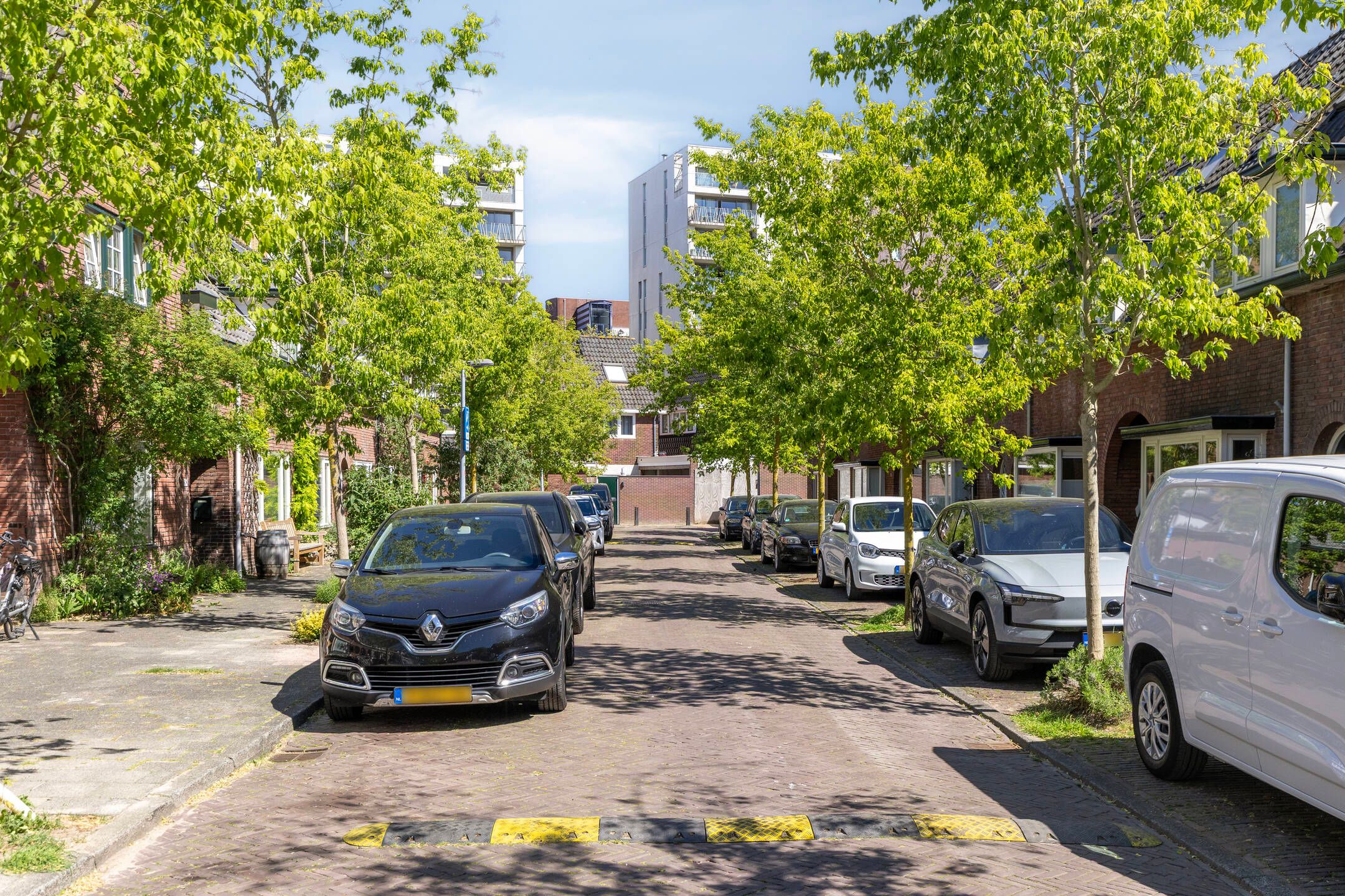 Photo 33 of Mgr. Van de Weteringstraat 15