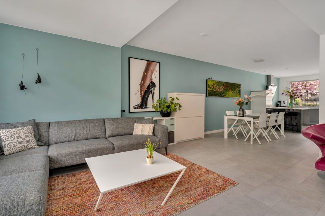Spacious 1930s Family Home with 5 Bedrooms in Vruchtenbuurt — 16