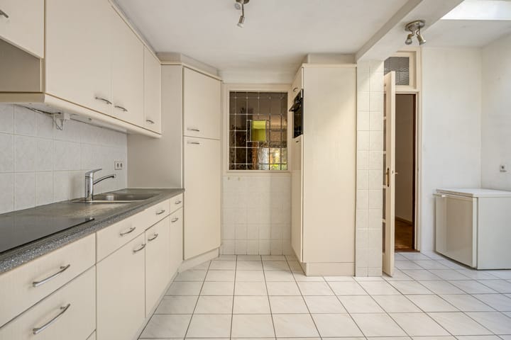 Tussenwoning te koop: Hart van Brabantlaan 127, Tilburg