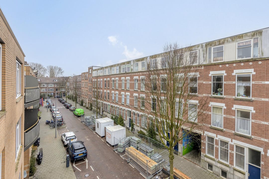 Photo 13 of Jaffadwarsstraat 57
