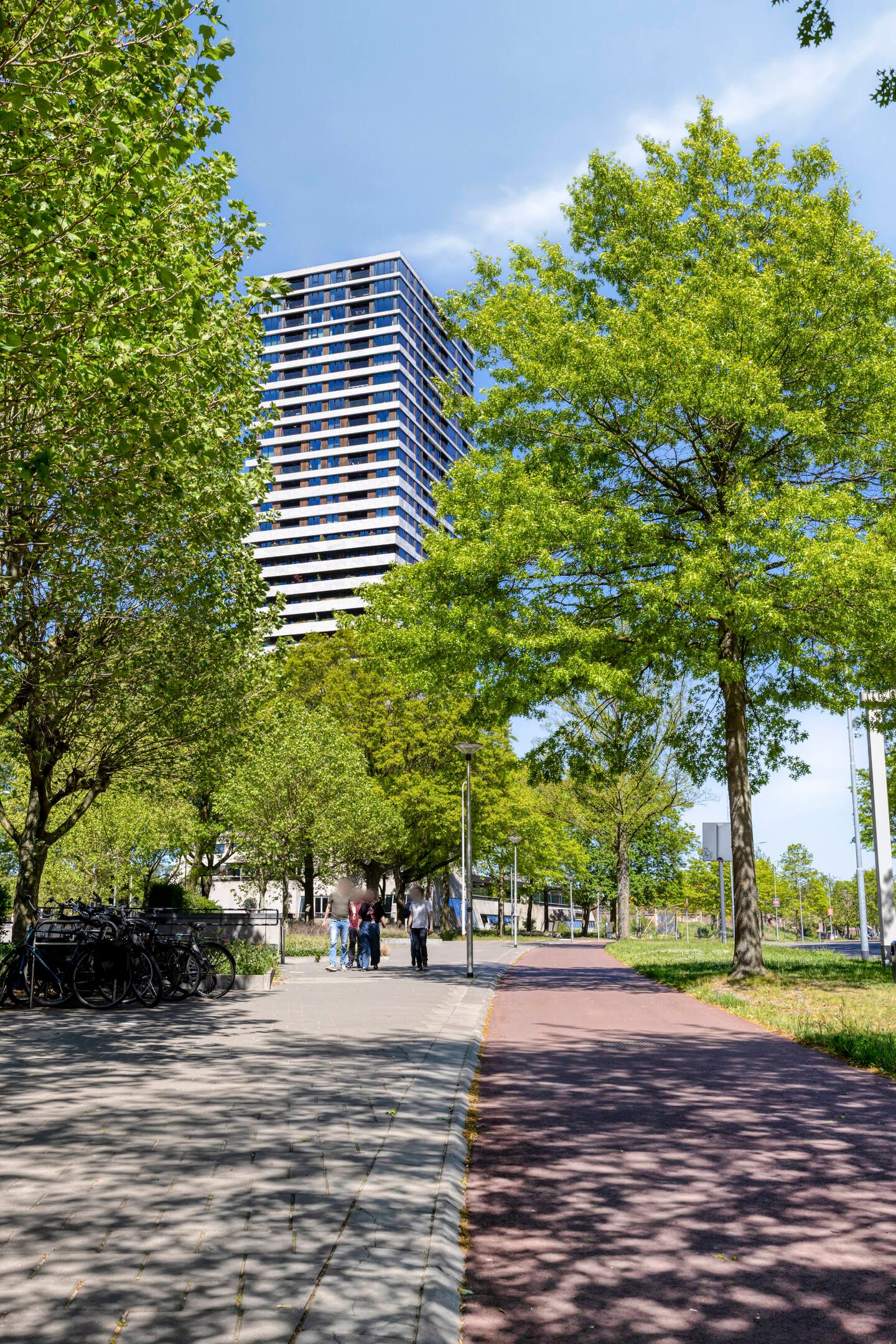 Photo 48 of Vincent van den Heuvellaan 371