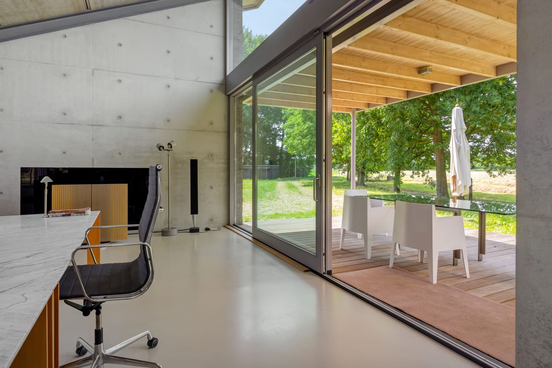 Exclusive Detached Villa with Extensive Natural Plot — 26