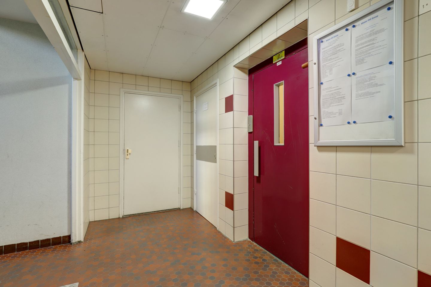 Photo 5 of Roland Holstlaan 1121