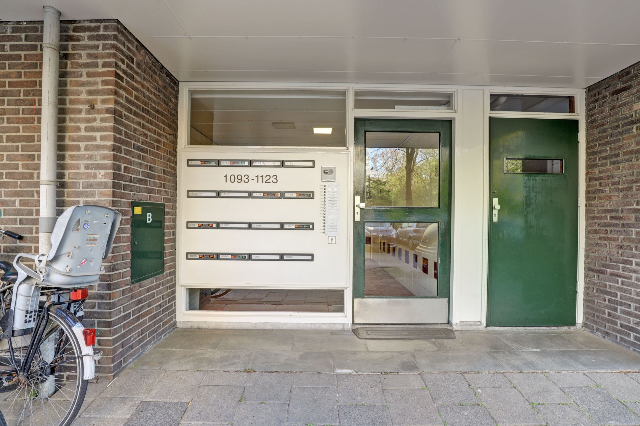 Photo 3 of Roland Holstlaan 1121