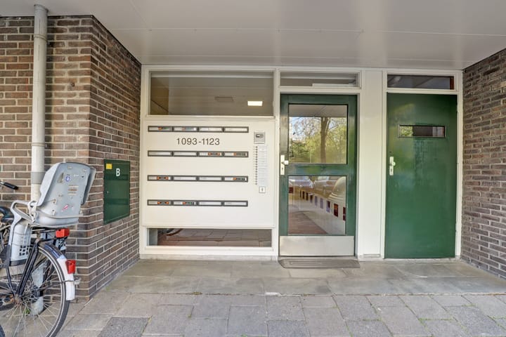 Photo 3 of Roland Holstlaan 1121