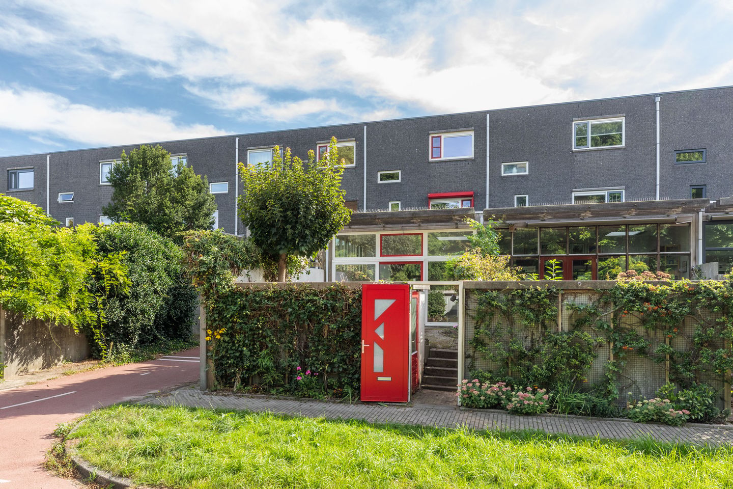 Photo 35 of Knokkestraat 44