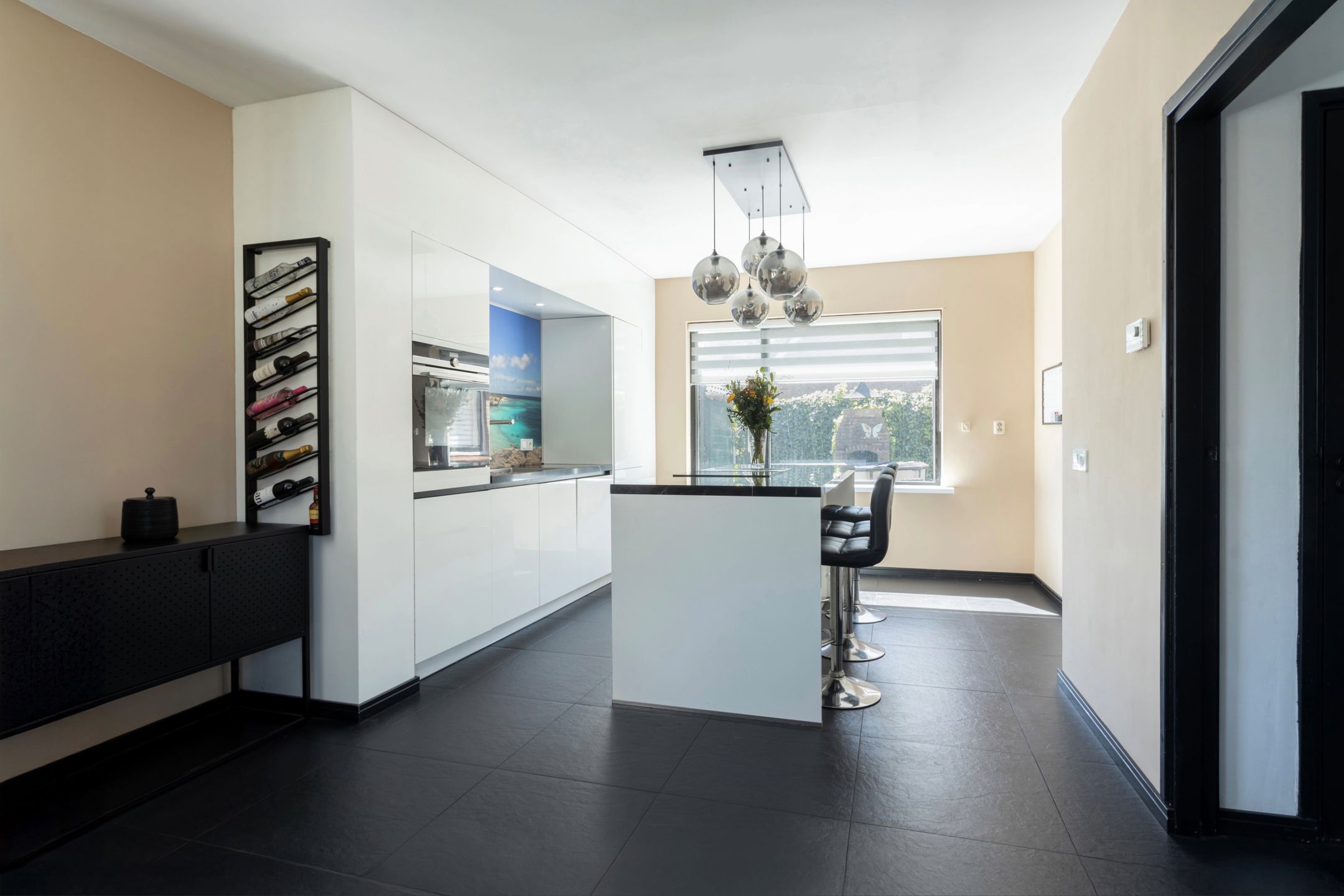 Spacious Detached House with Garage and Sunny Garden in Maasbommel — 12