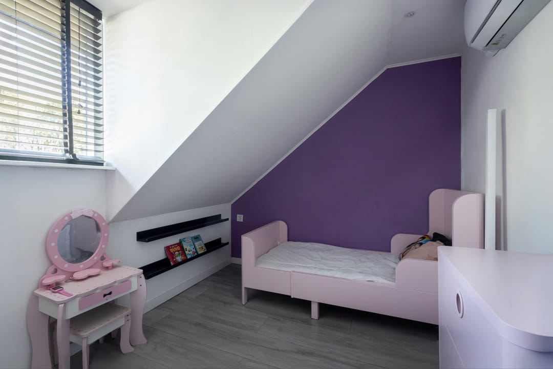 Spacious Detached House with Garage and Sunny Garden in Maasbommel — 37