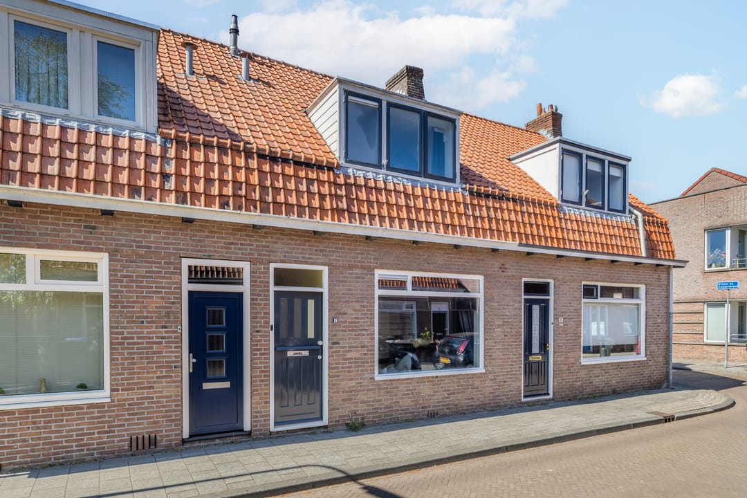 Foto 1 van Prins Bernhardstraat 16