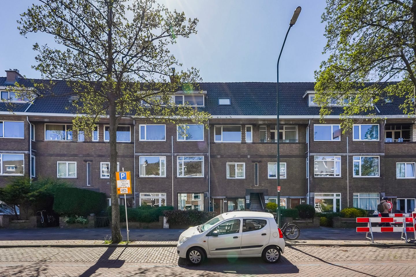 Modern 4-room apartment with southwest-facing balcony in sought-after Voorburg neighborhood — 34