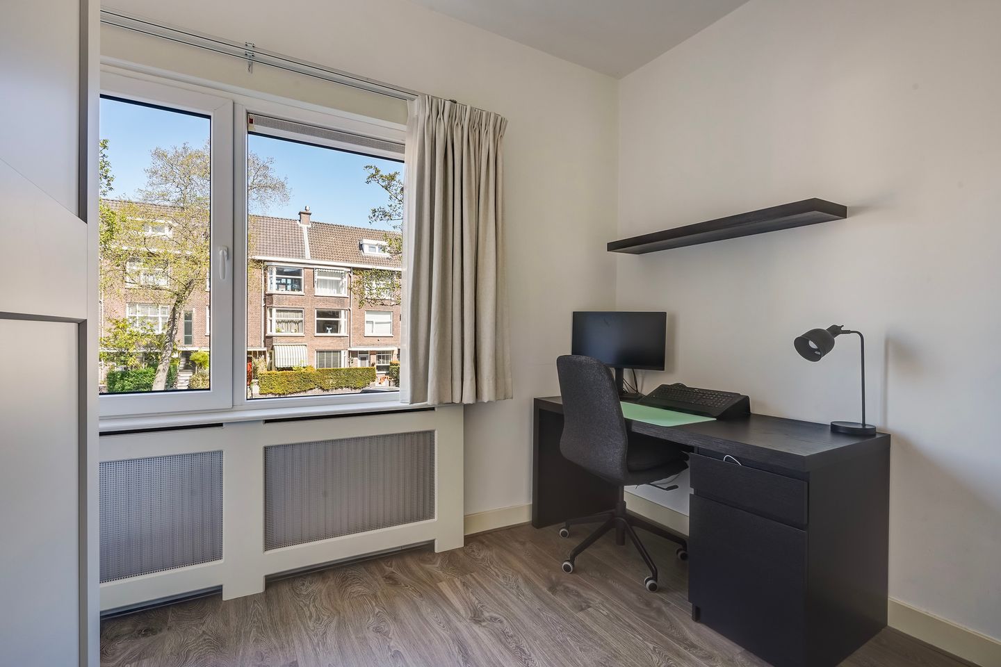 Modern 4-room apartment with southwest-facing balcony in sought-after Voorburg neighborhood — 19