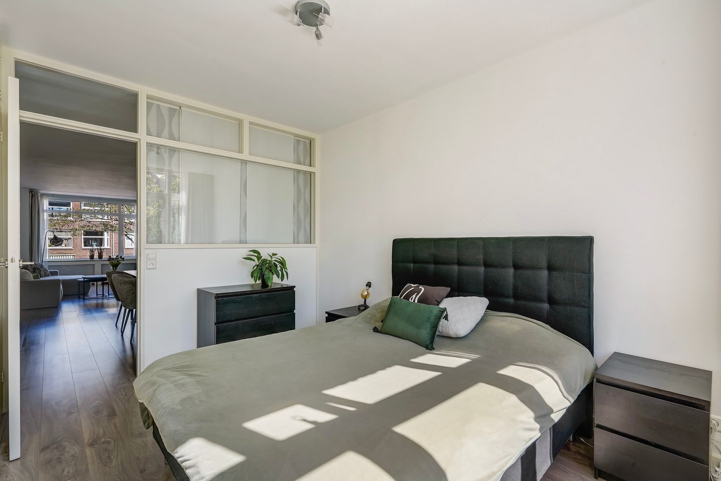 Modern 4-room apartment with southwest-facing balcony in sought-after Voorburg neighborhood — 14