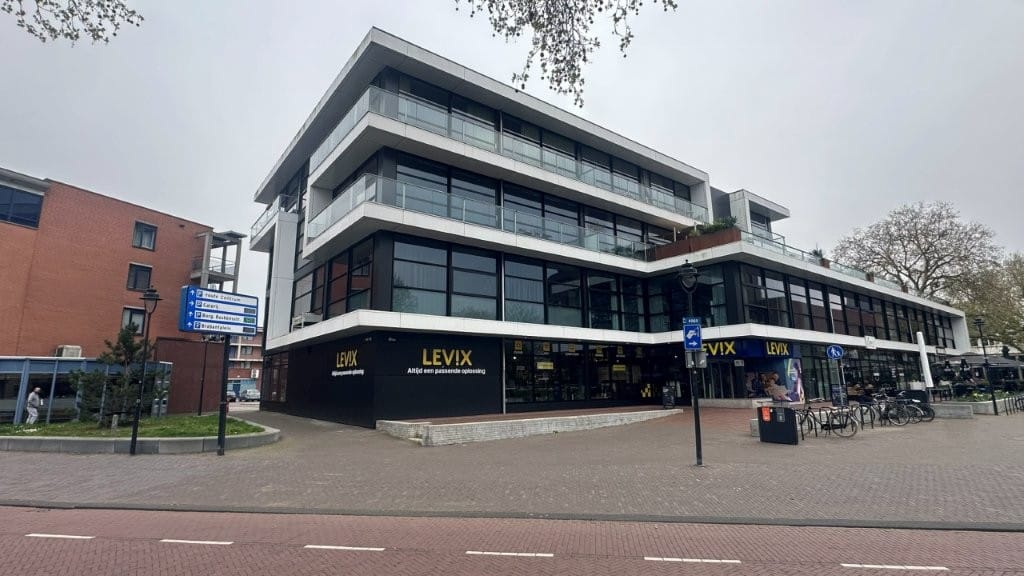 View photo 1 of Pastoor Spieringsstraat 11